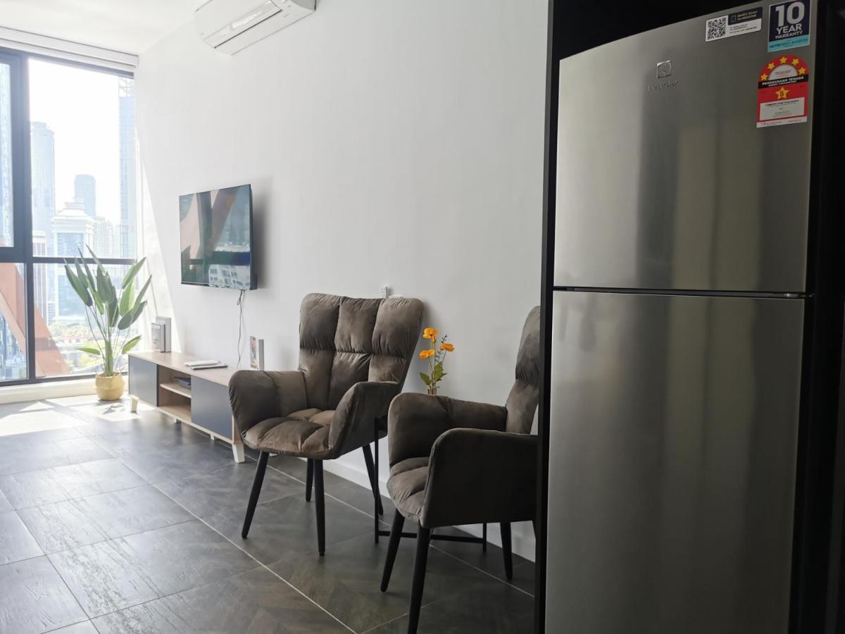 Scarletz Suites Klcc By De Harlequins Guesthouse Kuala Lumpur Eksteriør billede
