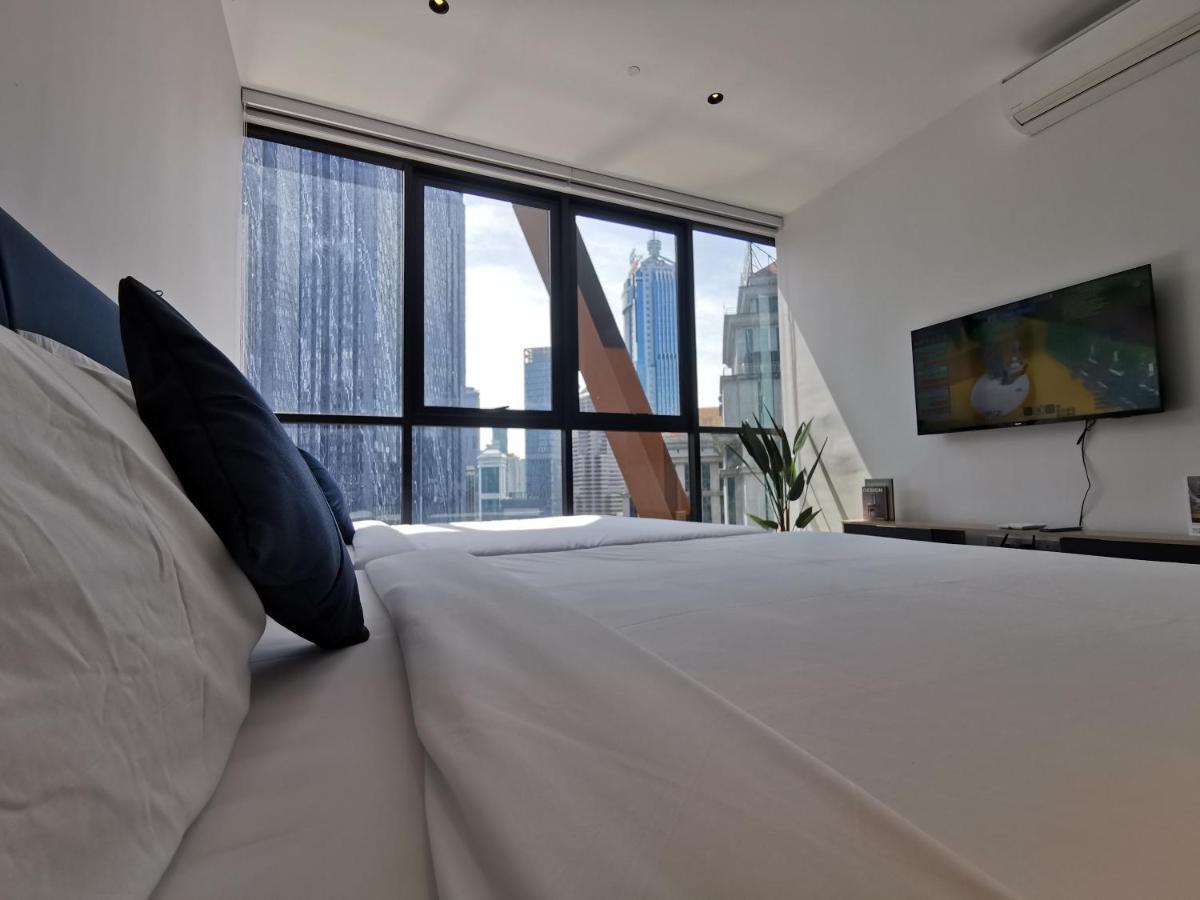 Scarletz Suites Klcc By De Harlequins Guesthouse Kuala Lumpur Eksteriør billede