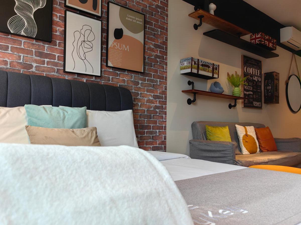 Scarletz Suites Klcc By De Harlequins Guesthouse Kuala Lumpur Eksteriør billede
