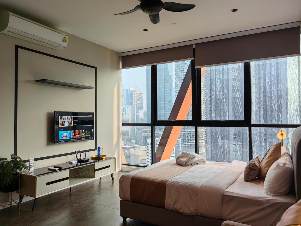 Scarletz Suites Klcc By De Harlequins Guesthouse Kuala Lumpur Eksteriør billede