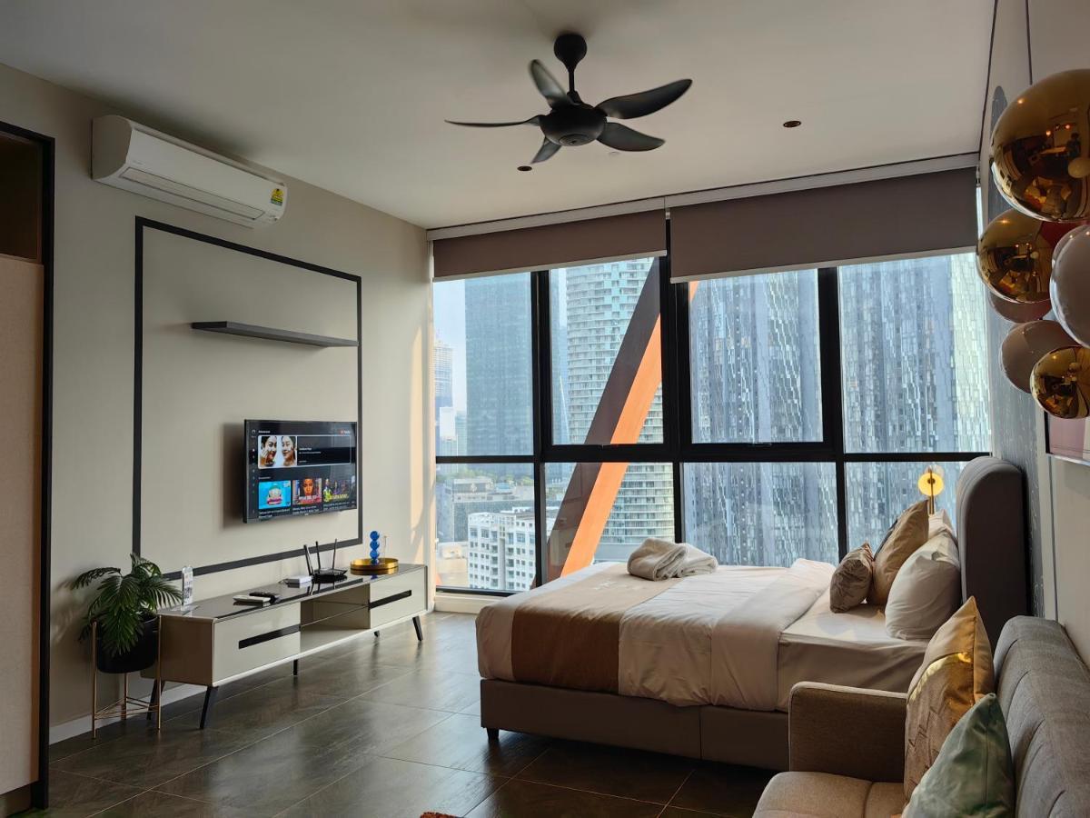 Scarletz Suites Klcc By De Harlequins Guesthouse Kuala Lumpur Eksteriør billede