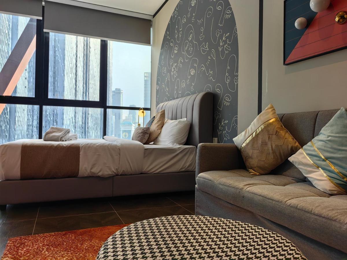 Scarletz Suites Klcc By De Harlequins Guesthouse Kuala Lumpur Eksteriør billede