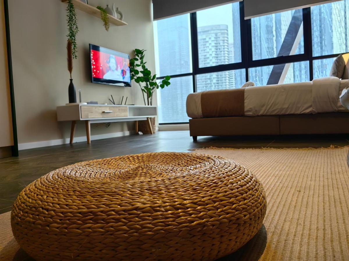 Scarletz Suites Klcc By De Harlequins Guesthouse Kuala Lumpur Eksteriør billede
